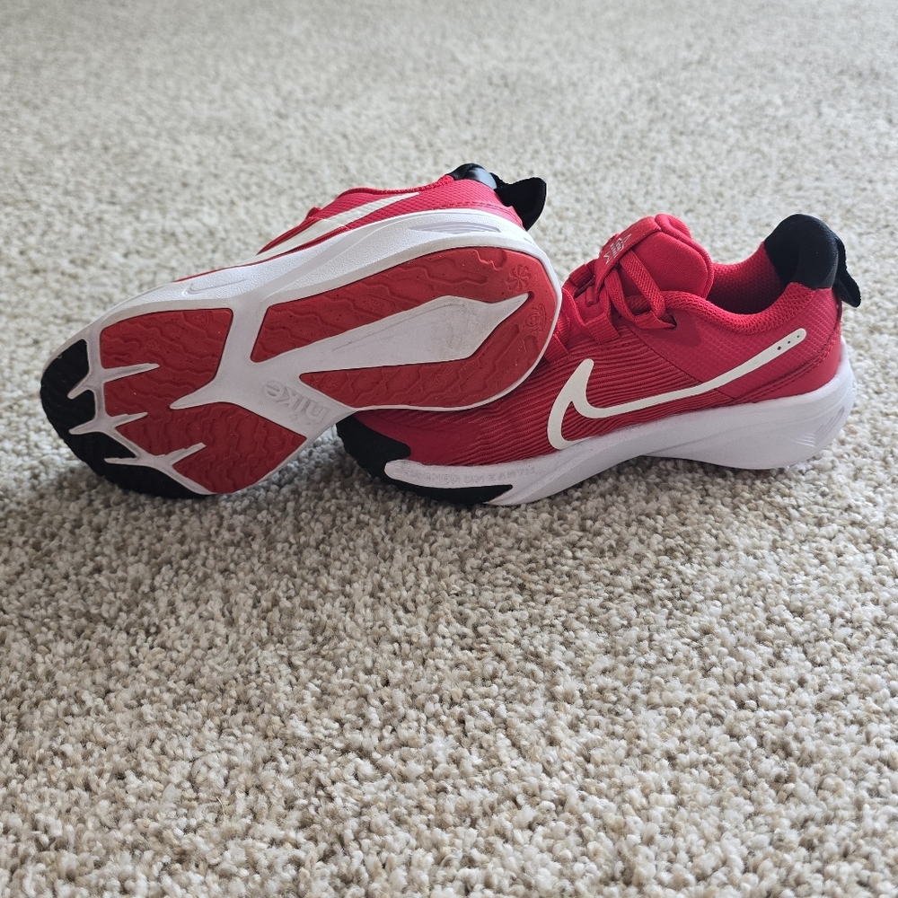 Boys Red and White Nike Sneakers - Picture 3 of 7